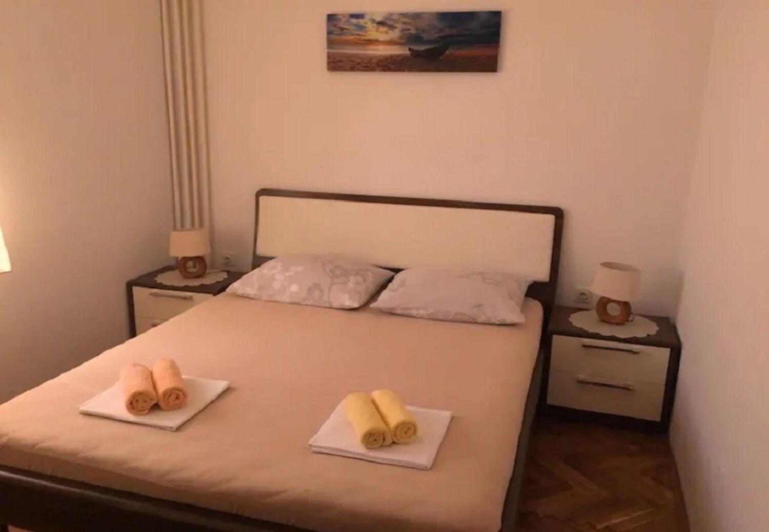 Apartments And Rooms Ognjen - Family Apartments With Free Parking Betina  Exterior foto