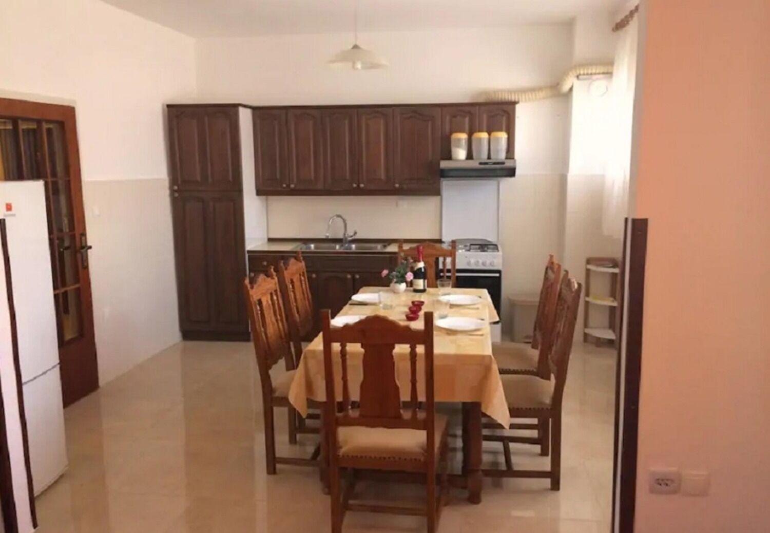 Apartments And Rooms Ognjen - Family Apartments With Free Parking Betina  Exterior foto